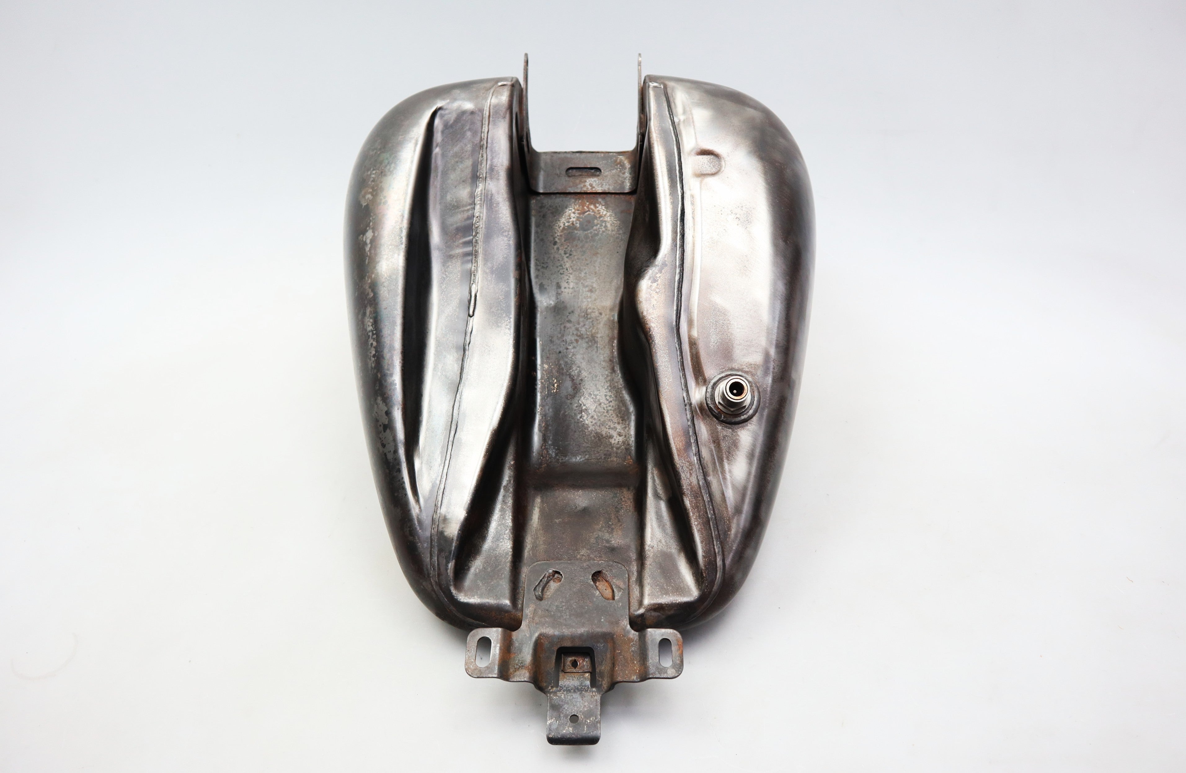 Benzintank Kraftstofftank Fuel Tank 61000121DBN Harley Davidson Touring Street Road Glide
