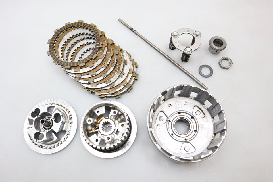 Kupplung Kupplungskorb Clutch Engine Ducati Supersport 950 S 2022
