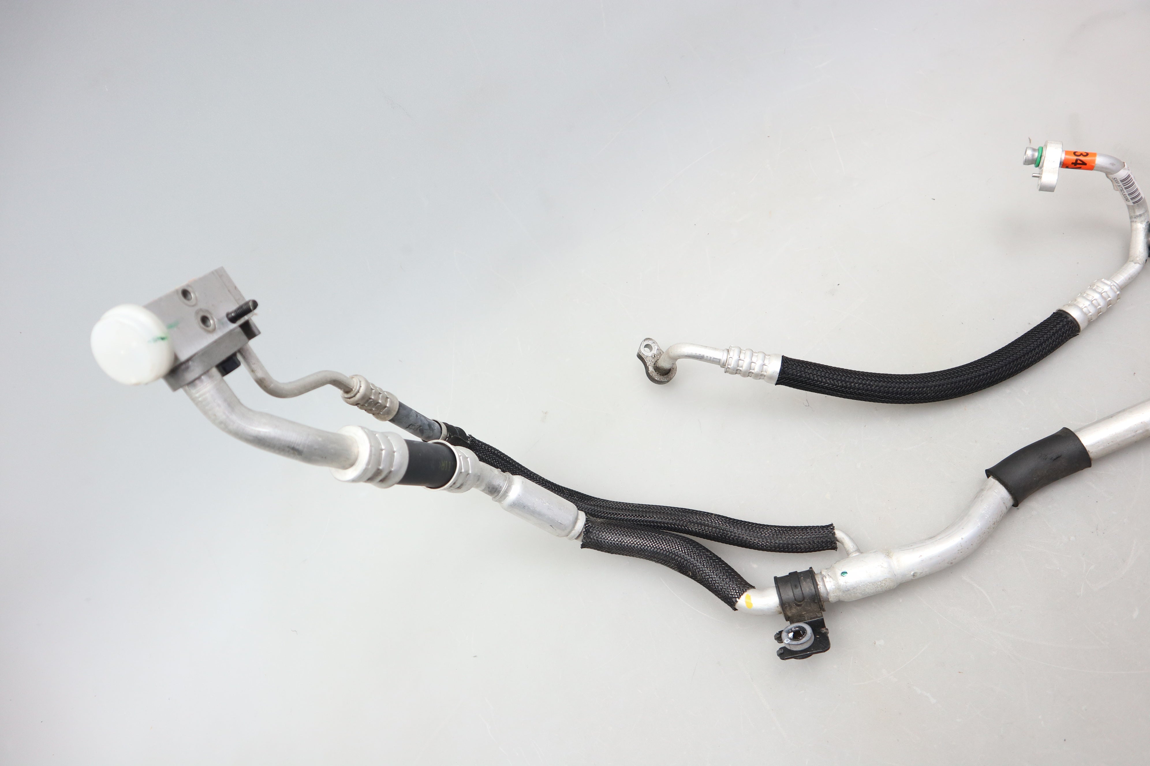 Klimaleitung Hochdruckleitung Klimaanlage 97775-S0050 97762-S0050 Hyundai i30 2017-