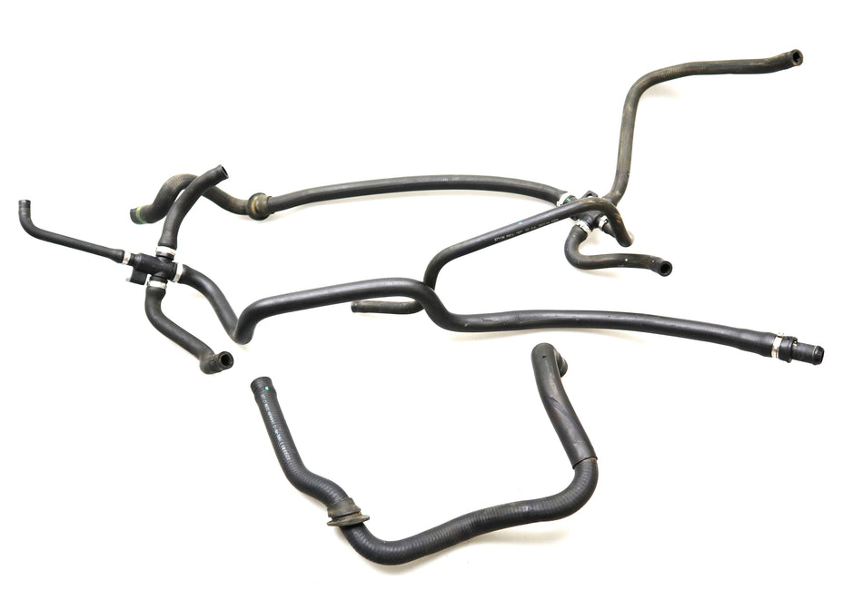 Kühlerschlauch Motorschlauch Schlauch Schläuche hose Piaggio Vespa GTS 300 310