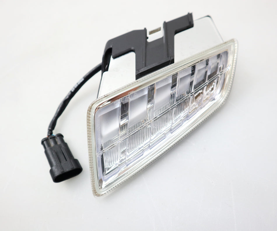 LED Blinker vorne rechts Indicator Light Piaggio Vespa GTS 125 300 310 2023-