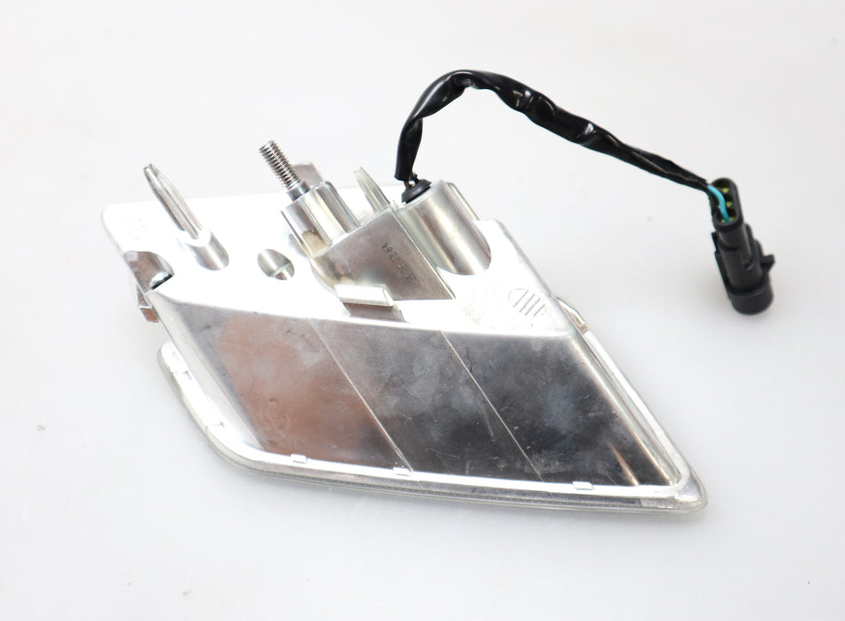 LED Blinker vorne rechts Indicator Light Piaggio Vespa GTS 125 300 310 2022-