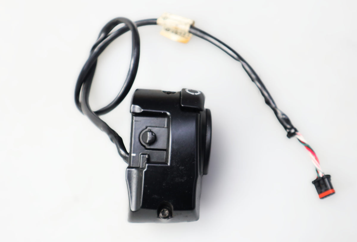 Lenkerschalter links Armatur 71500126B Switch Harley Touring Road King 2014-